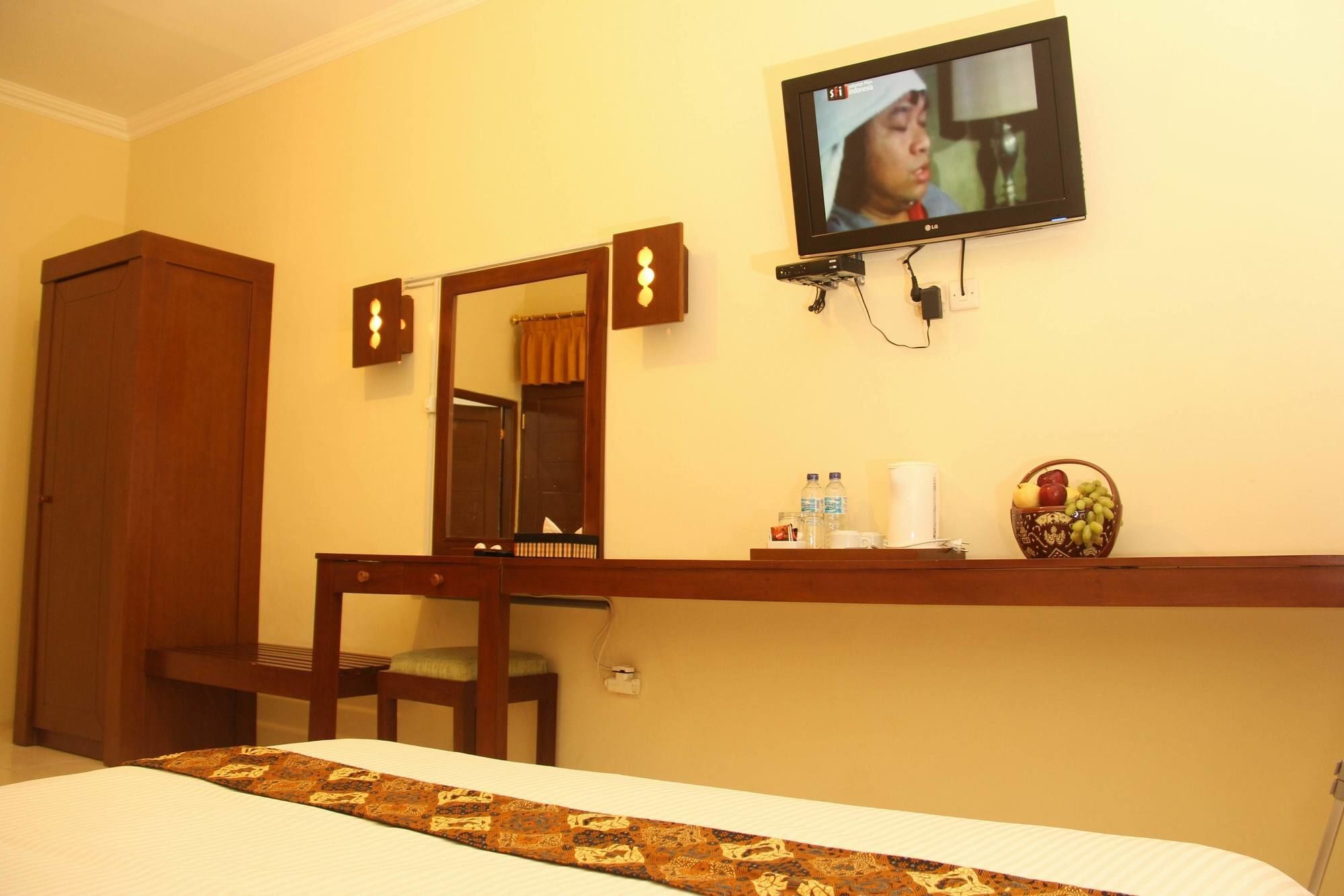 Sagan Huis Hotel Yogyakarta Exterior photo